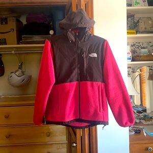 Women’s North Face Coat  with hood